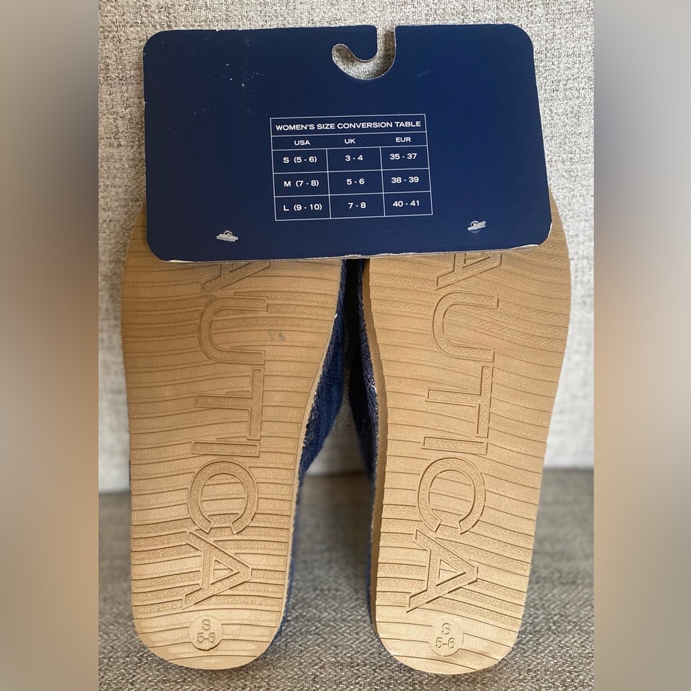 NWT Terra Cable Knit Slippers Navy Women’s Size Small 5-6 - Picture 6 of 8